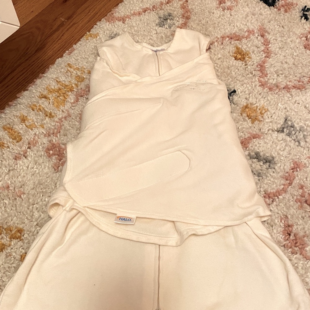 Newborn Halo Sleepsack